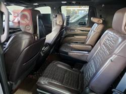 كاديلاك اسكاليد